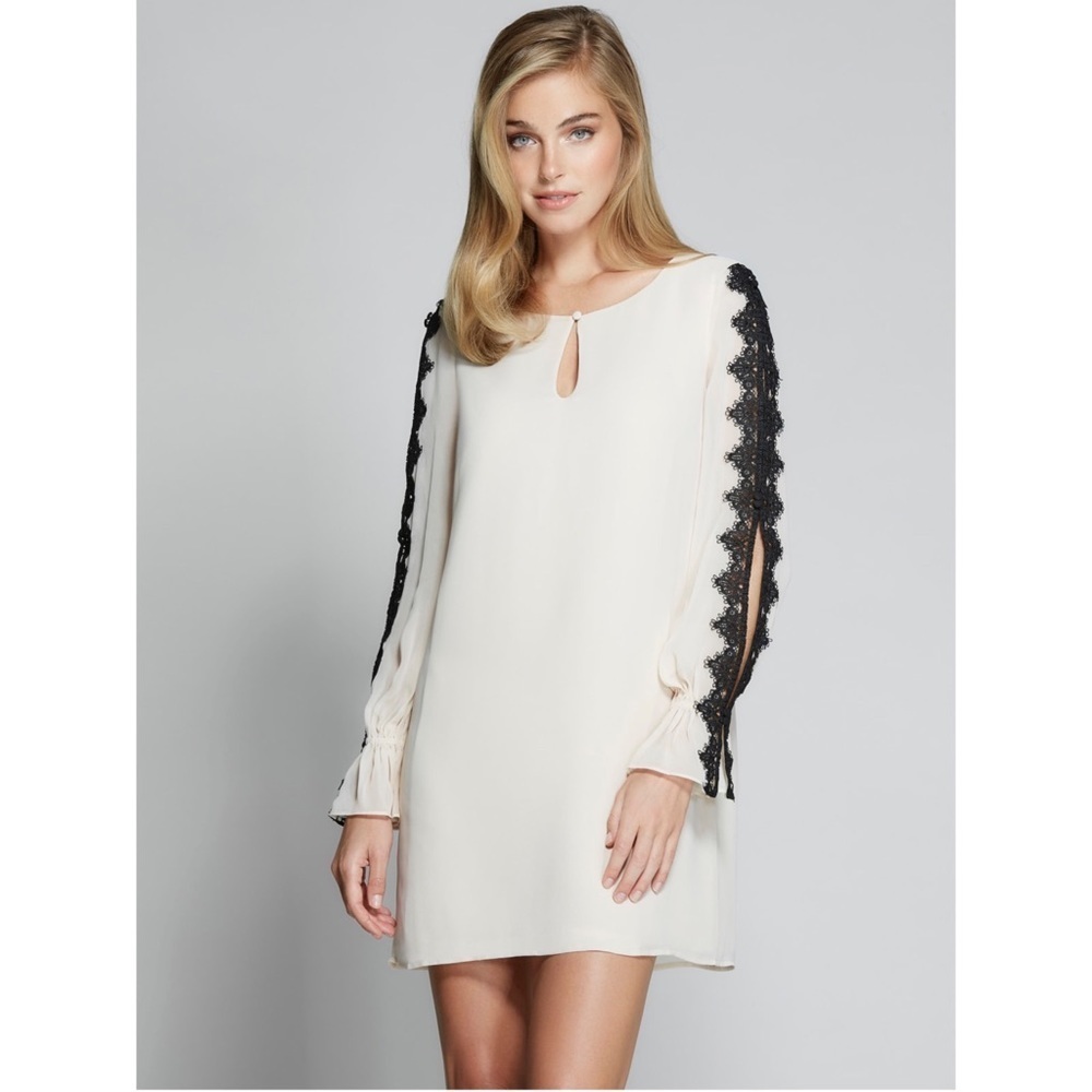 GUESS BY MARCIANO Perry Lace-Trim Shift Dress SZ S